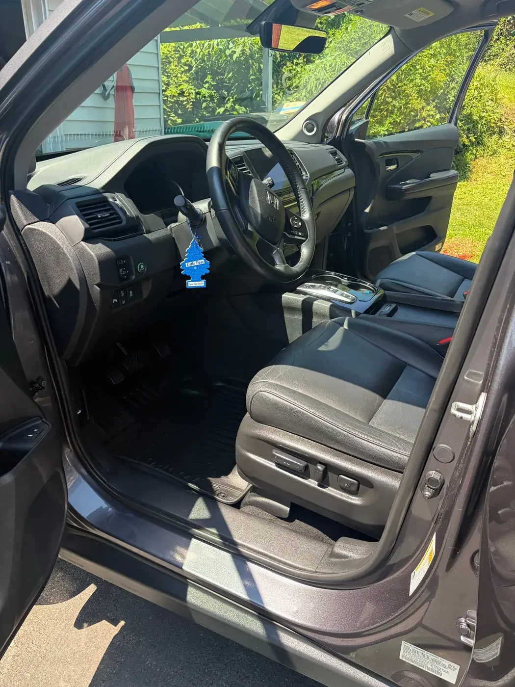 Honda Pilot cabin, before and after, after